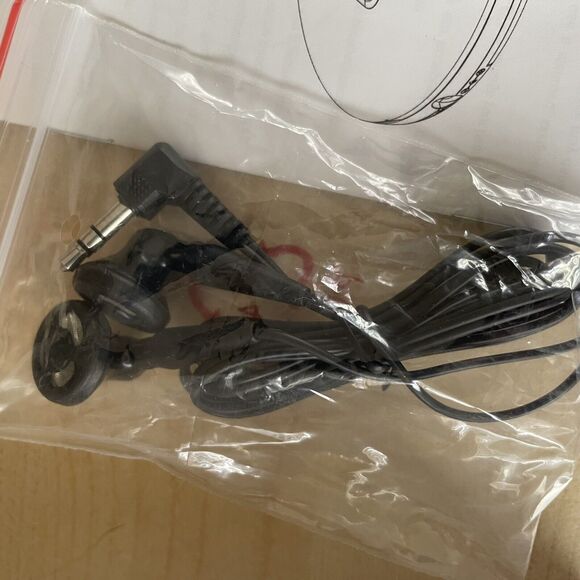 HOTT CD511 CD Player NEW!! Portable Anti-Shock Personal Portable CD Player Black - Picture 4 of 9